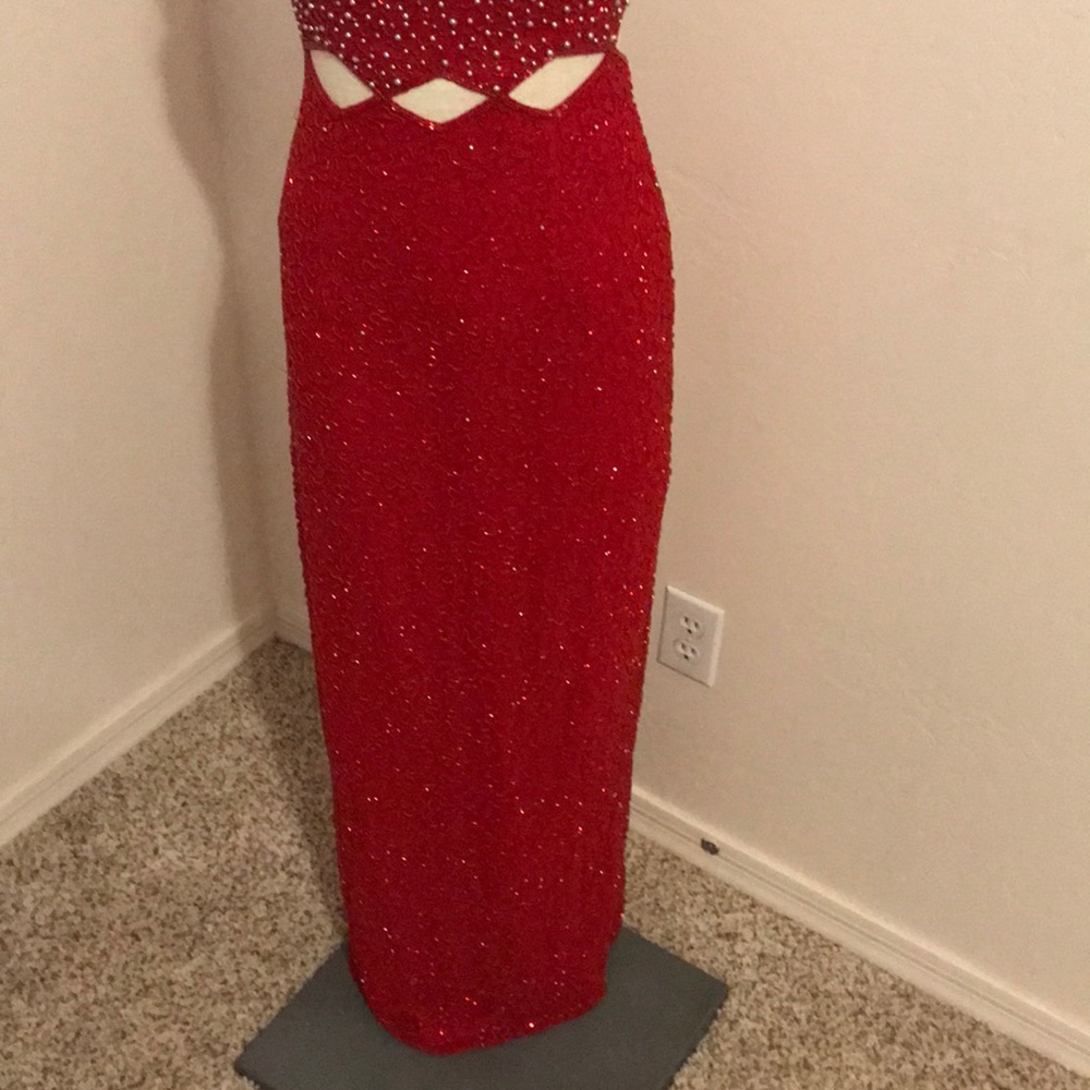 Scarlet Red Scala Style Evening Gown Or Prom Dress - image 4